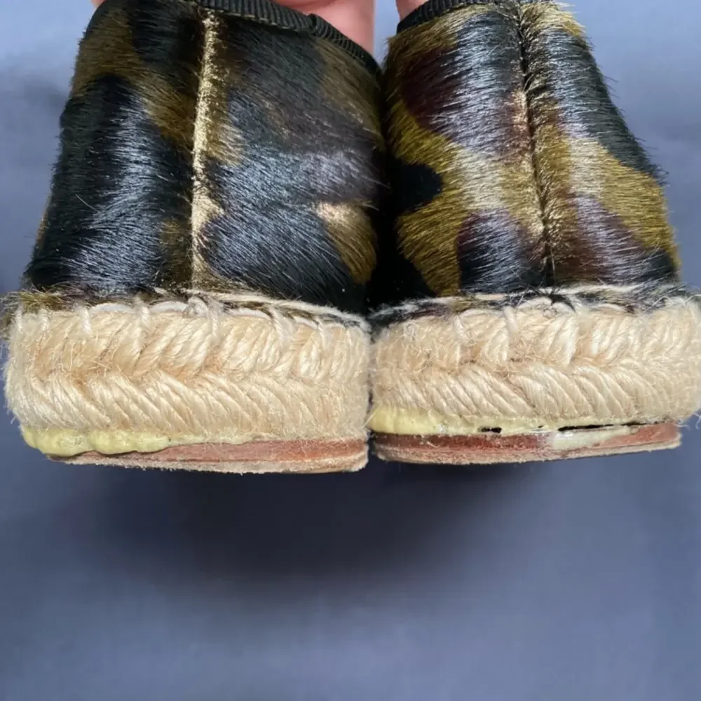 elysewalker Los Angeles Calf Hair Espadrilles in Camouflage sz 39‎